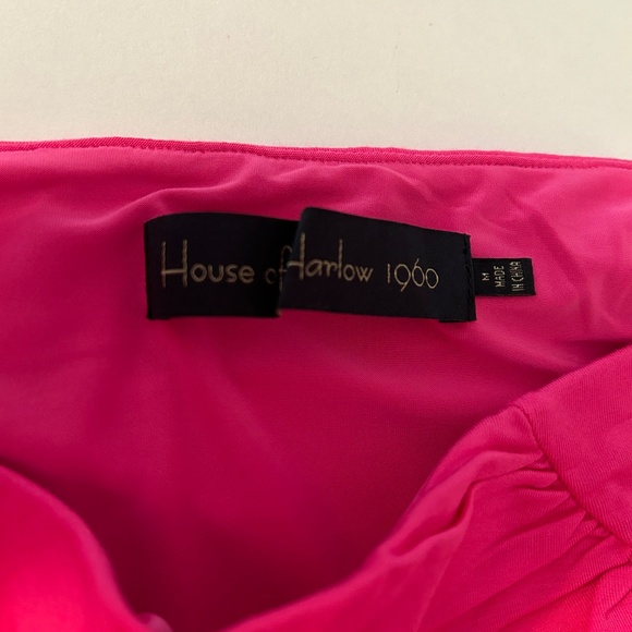 NEW w.Tags Mini Skirt Hot Pink - House of Harlow - Picture 5 of 7